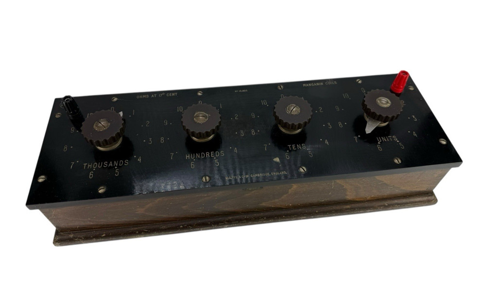 Vintage PYE Decade Resistance box