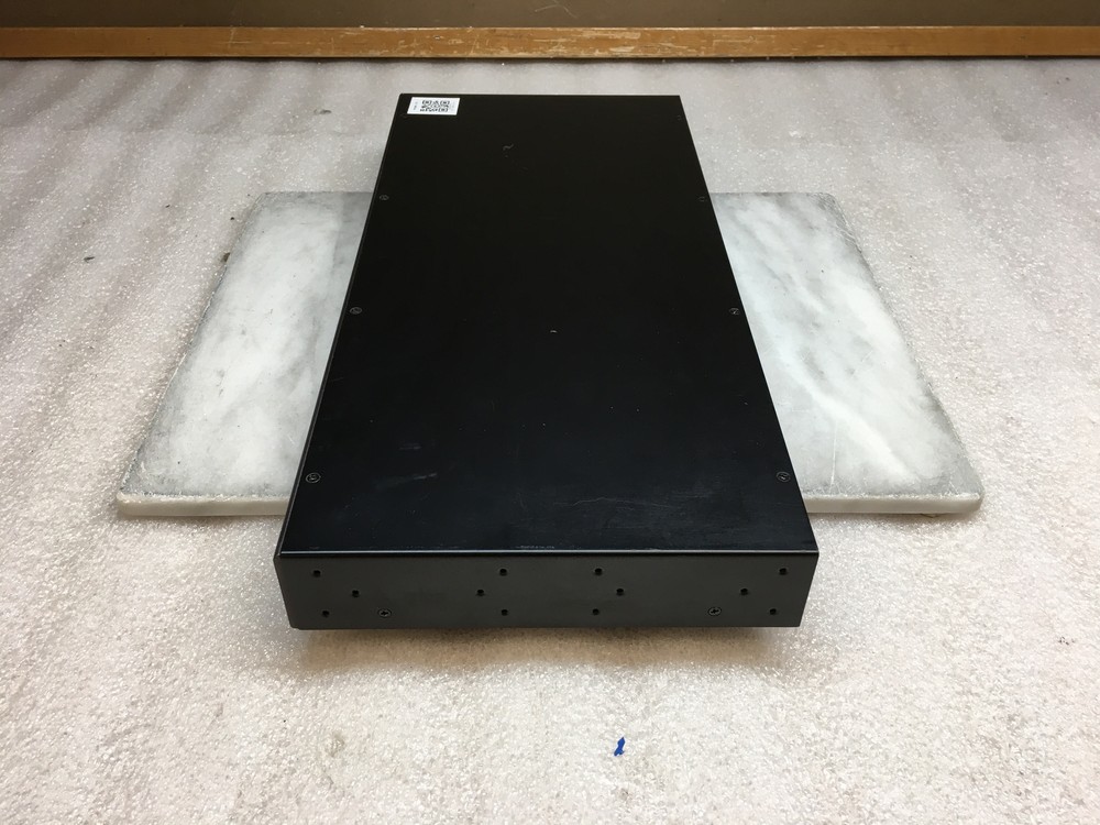 Shinybow 4x4 VGA Matrix Routing Switcher