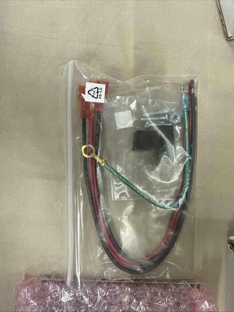 Bosch B520 Auxiliary Power Supply Module 2A 12V New Open Box