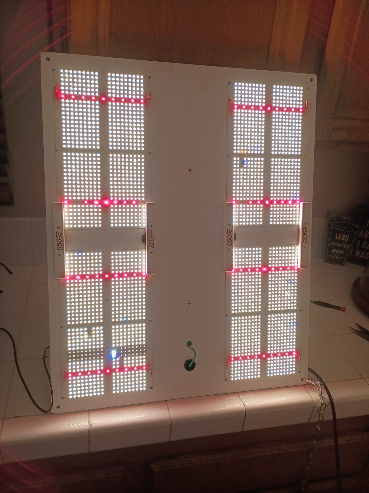 HLG 650R Diablo LED Grow Light, Used Horticulture Lighting