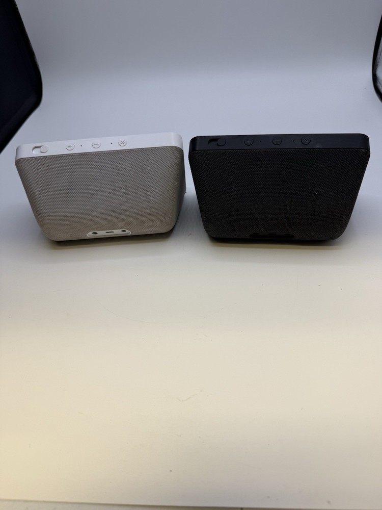 Amazon Echo Show 5 1st Generation Smart Display Speaker White And Black