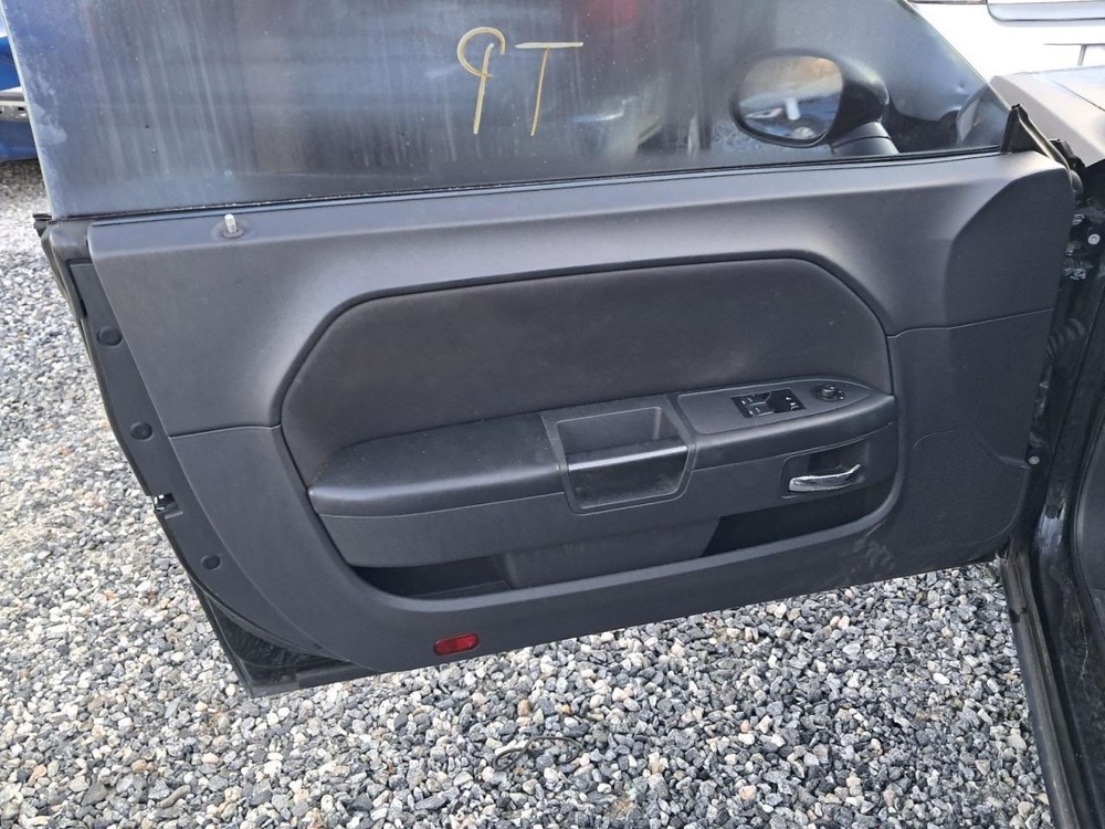 CHALLENGE 2013 Glove Box 4781013