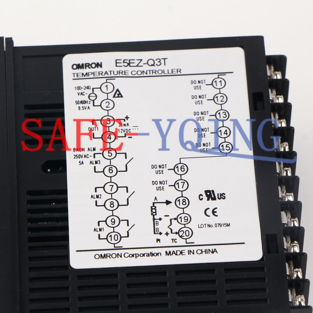 1PCS Omron Temperature Controller E5EZ-Q3T ( E5EZQ3T ) 100-240VAC NEW IN BOX