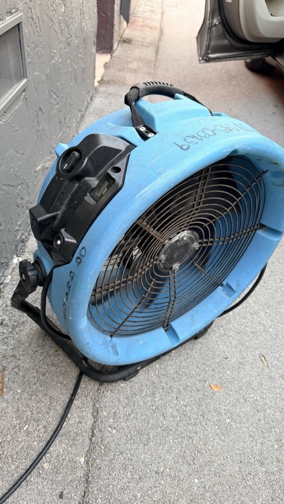 Dri-Eaz Stealth AV3000
