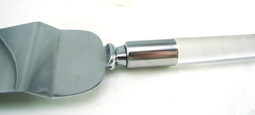 Unknown Maker Clear Lucite Handle Pie Server