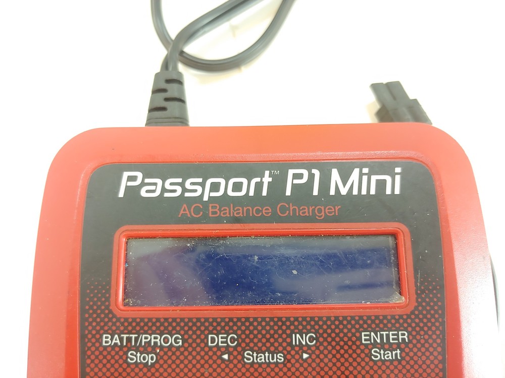 Dynamite Passport P1 Mini charger model DYNC3015