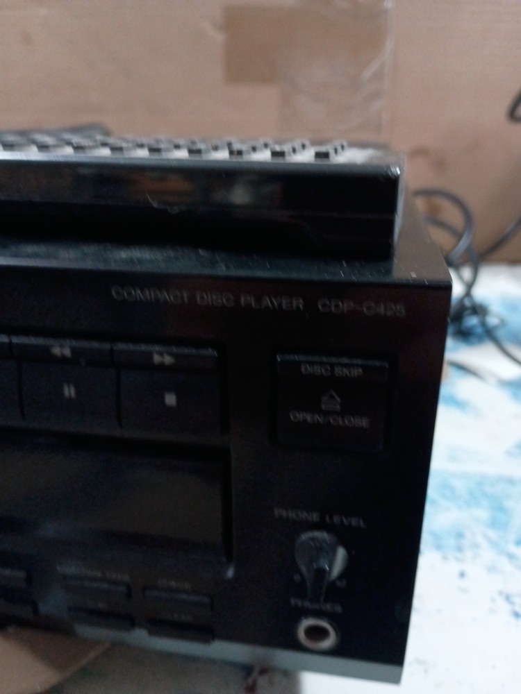 Sony CD Player 5 Disc Changer CDP-C425 - Tested W/Remote