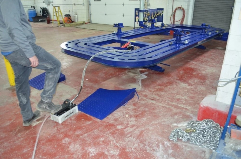 20FT Auto Body Frame Machine Rack w/ 2 Towers + 2D Measuring System + Jack