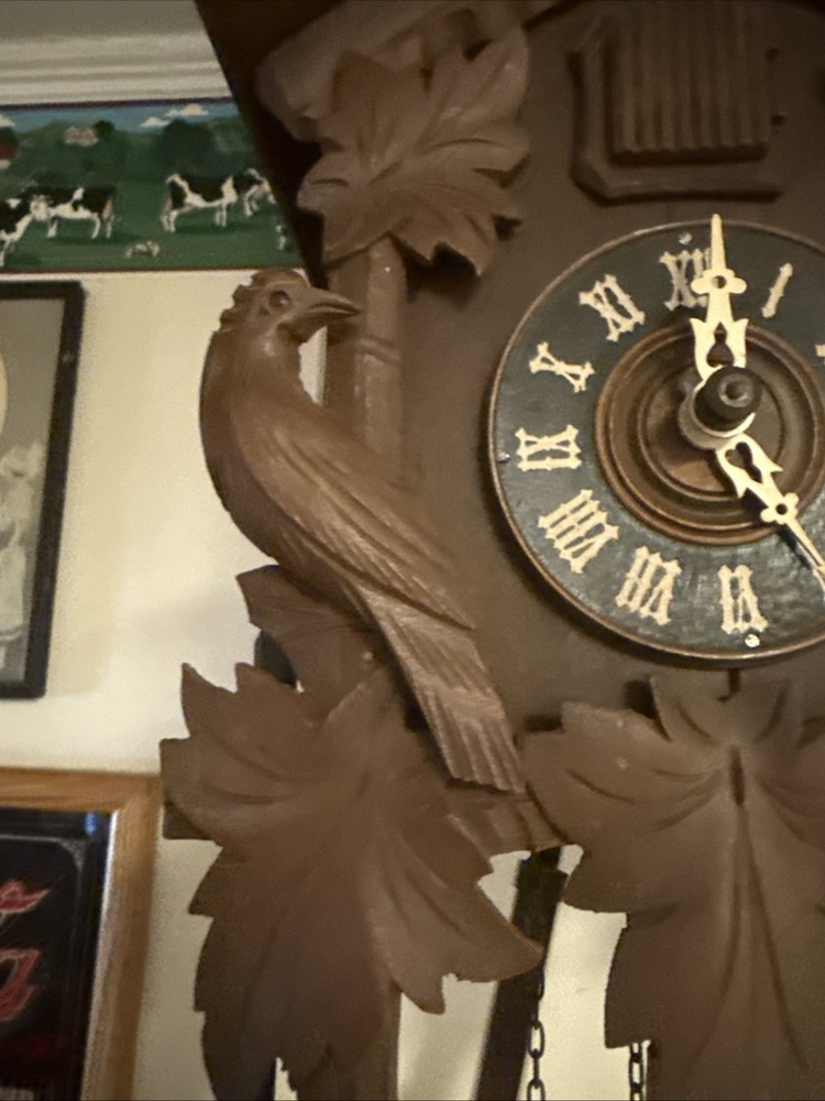 GERMAN CUCKOO CLOCK 100% WORKING CONDITION