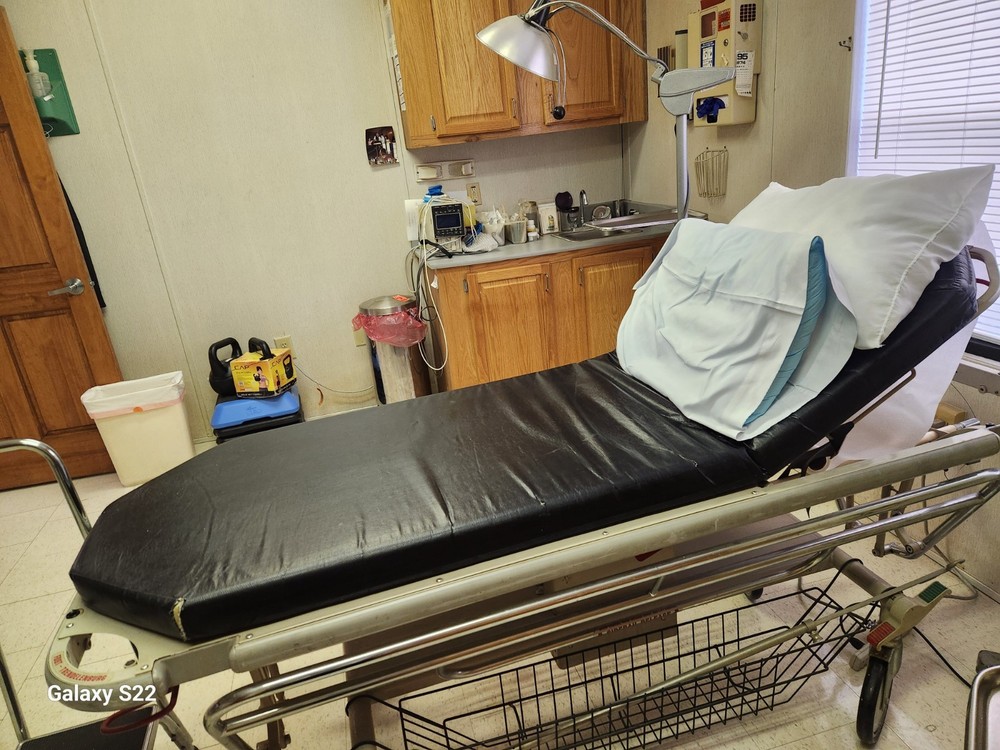 midmark 510 exam table