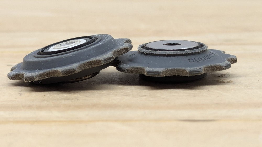 Shimano ceramic pulley set