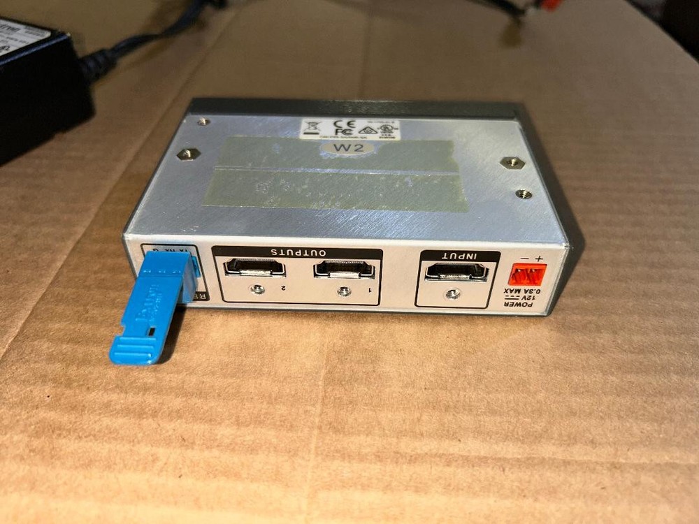 Extron DA2 HD 4K HDMI Distribution Amplifier With Adapter