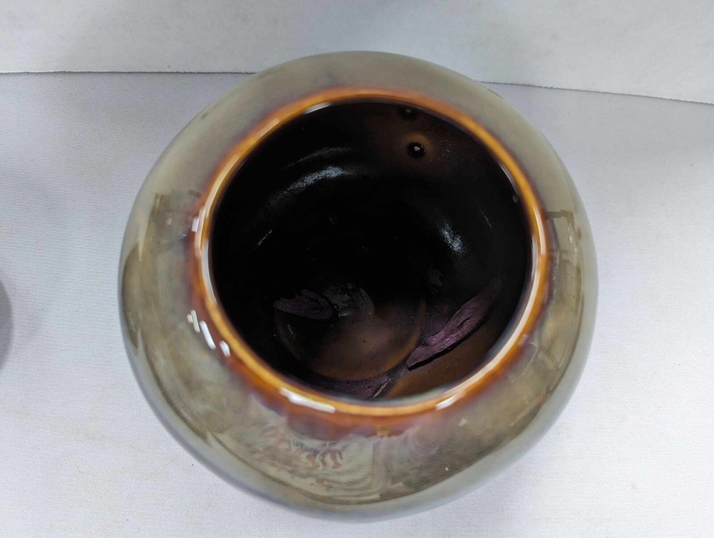 Studio Pottery Brown Glazed Ceramic Vase (B55)