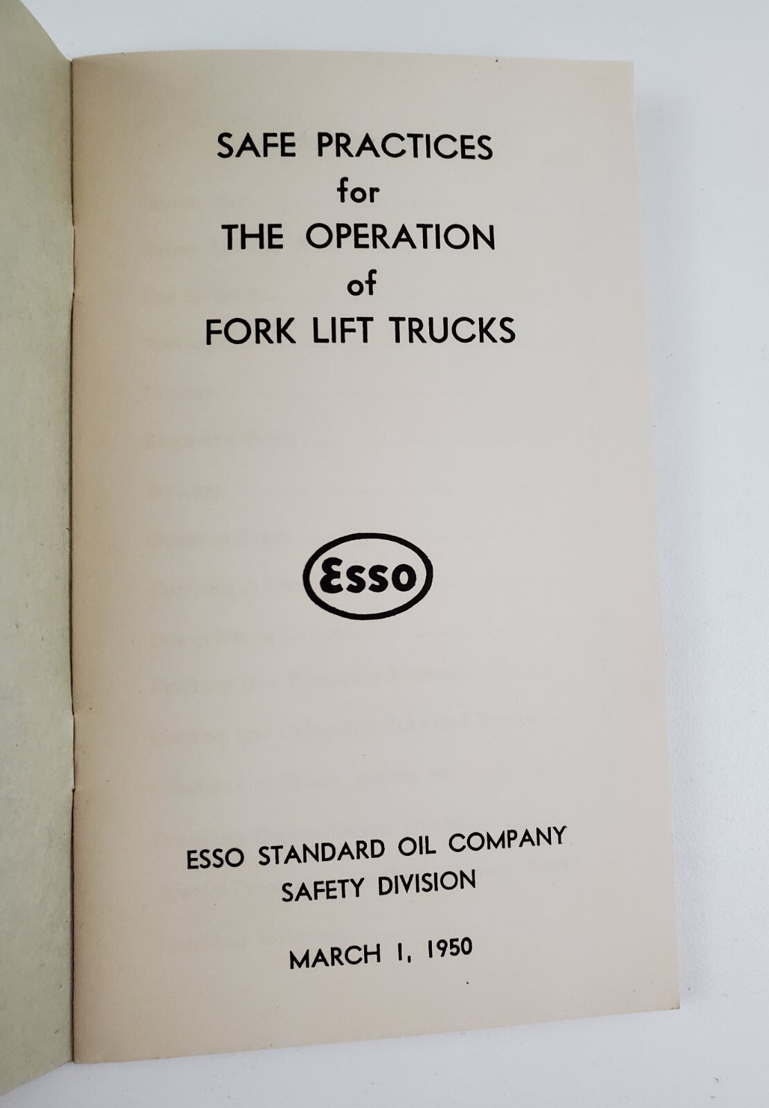 1950 Esso Standard Oil Safe Practices Lift Trucks Safety Booklet Vintage