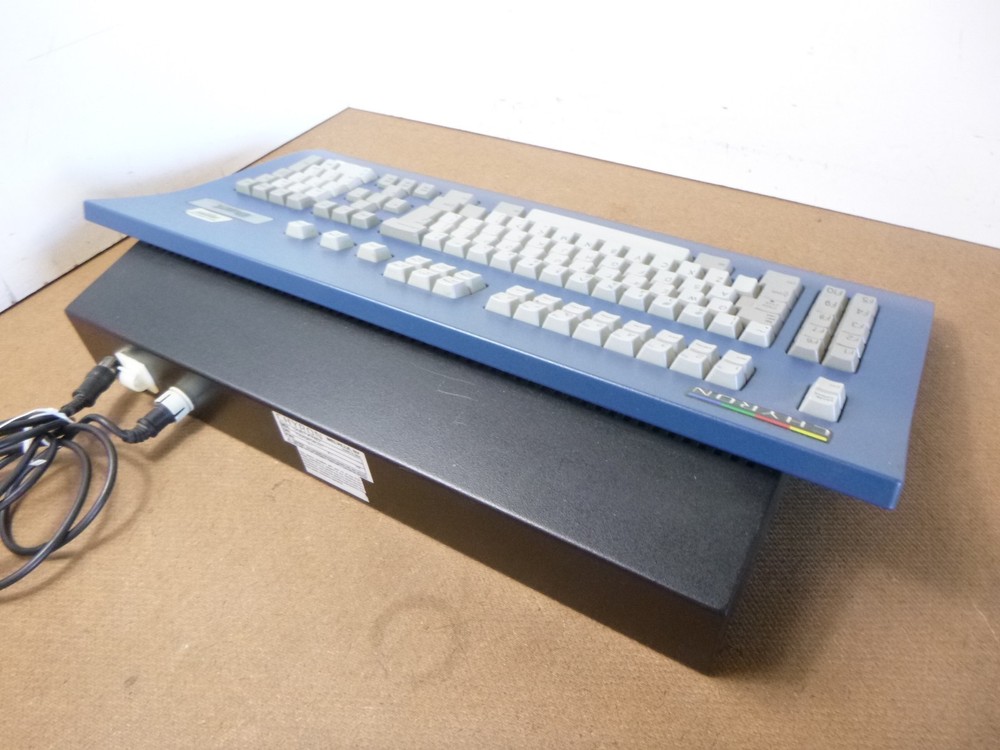 Chyron Duet Character Generator Keyboard