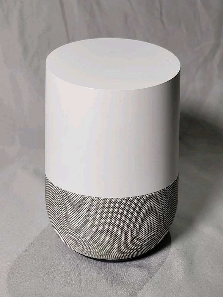 Used Google GA3A00417A14 Smart Speaker Google Assistant White!