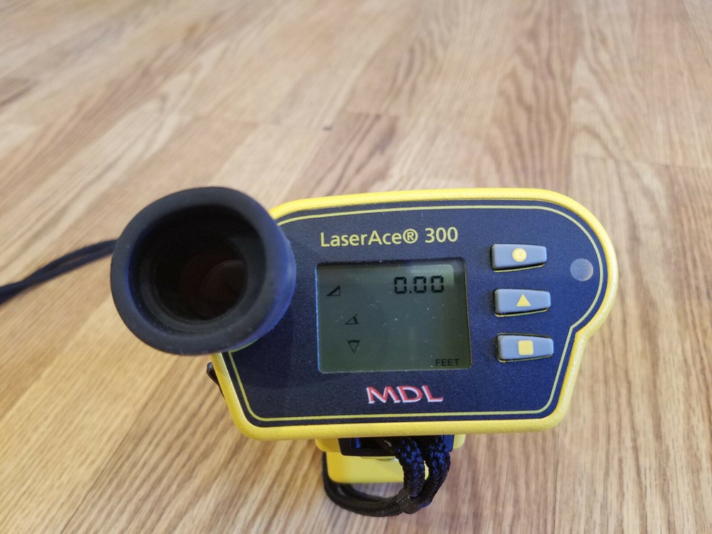 MDL LaserAce 300 with Fluxgate Compass, Encoder, Hard-Case, Data Cables