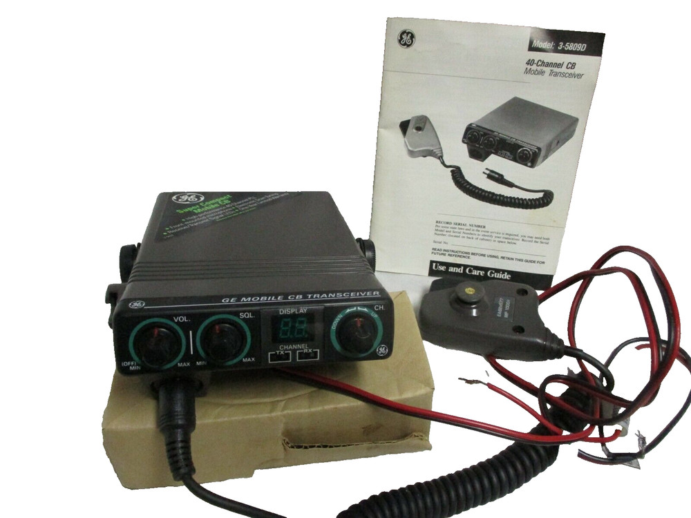 General Electric GE Compact Mobile CB Transceiver Model: 3-5809D