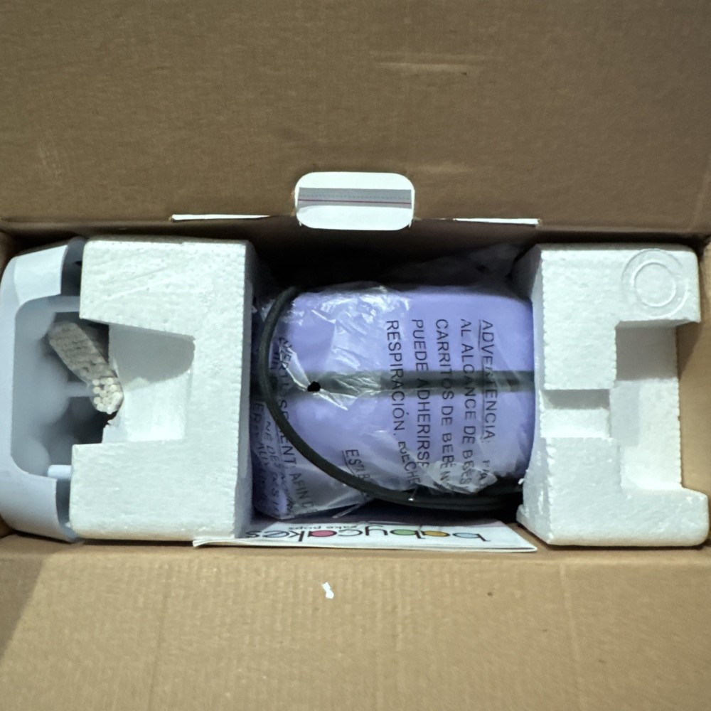 Babycakes Cake Pop Maker - Open Box