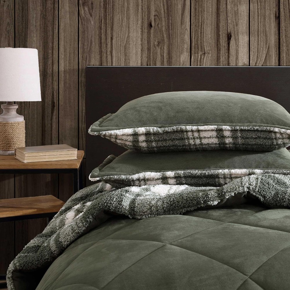 Queen 3-Piece Microsuede Comforter Set with Plush Faux Shearling Reverse