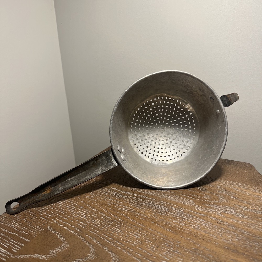 Vintage Tin Metal Strainer Straining Ladle Cup Handle