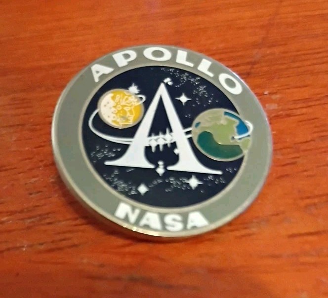 Apollo Program 40th Anniversary Lapel Pin Official Nasa Edition