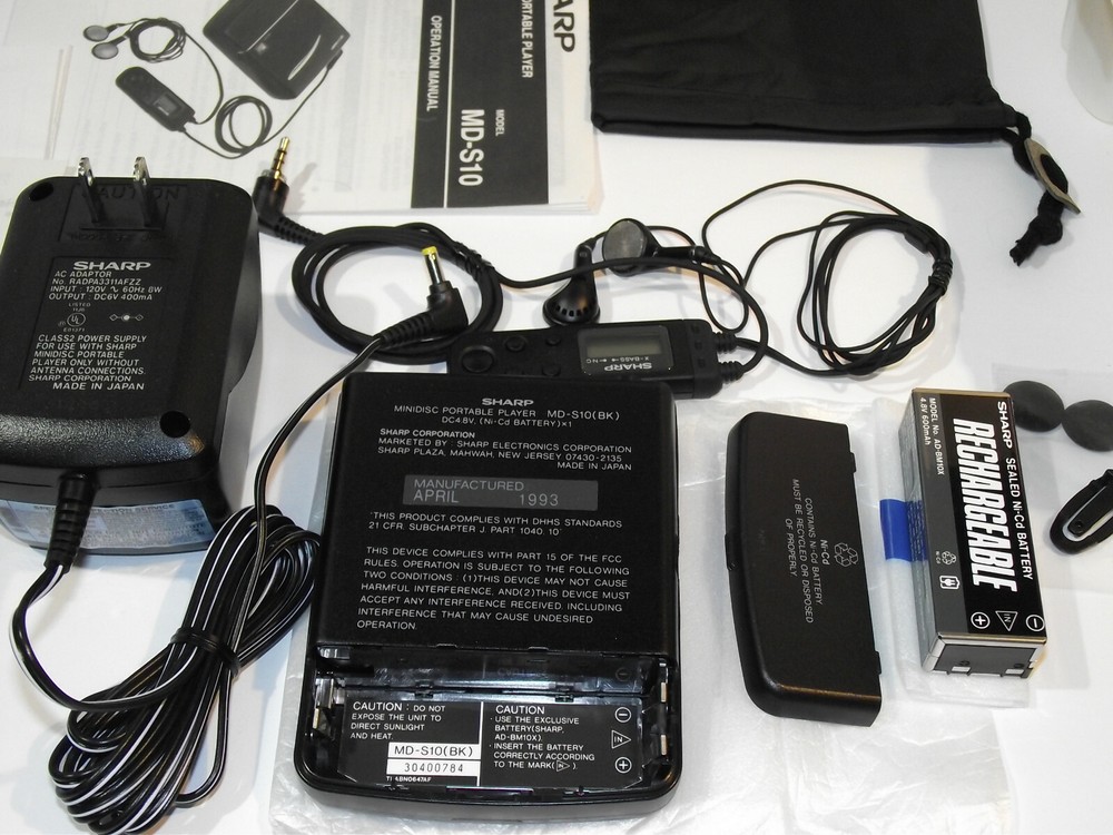 SHARP MD Walkman MD-S10 MiniDisc New Open Box NOS