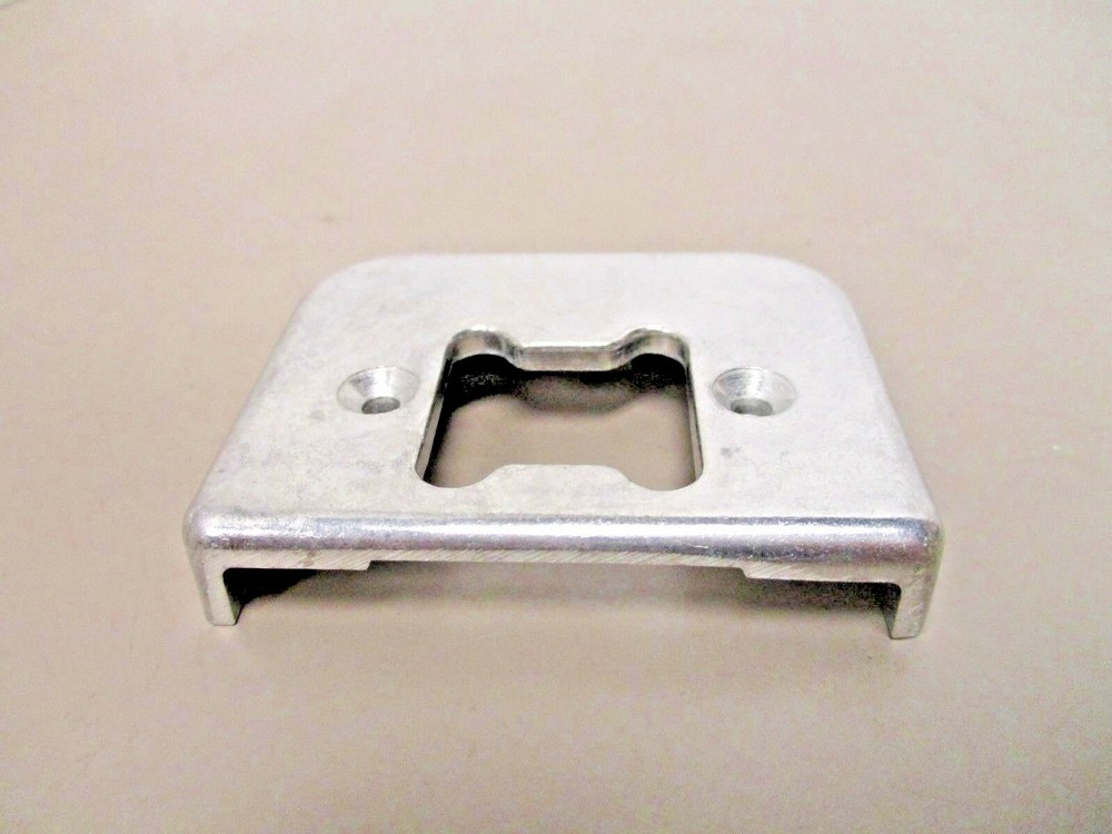 Cast Products  ADC0009  Slam Latch Hook Cap