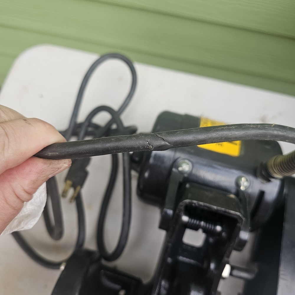 Dumore 44-011 Tool Post Grinder