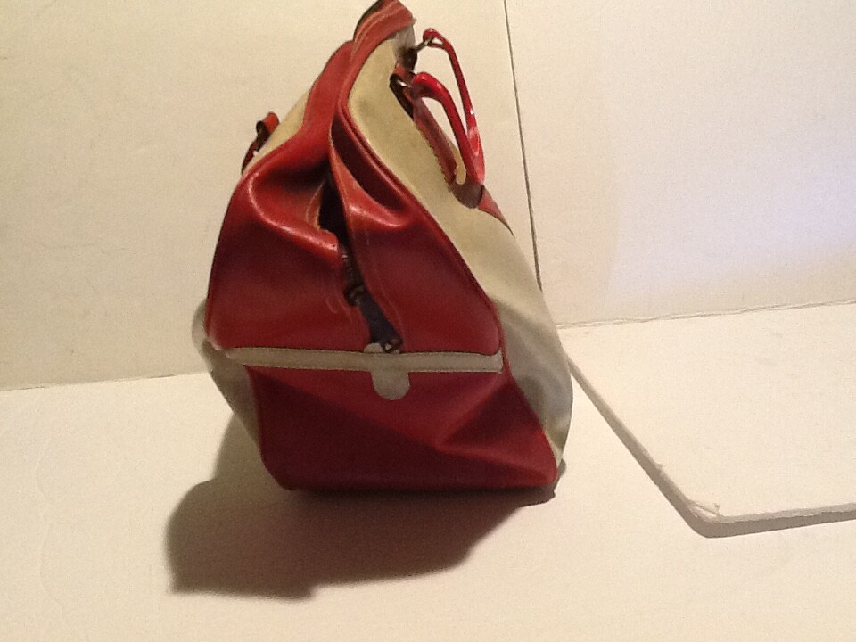 Vintage AMF Bowling Ball Bag. Red/White