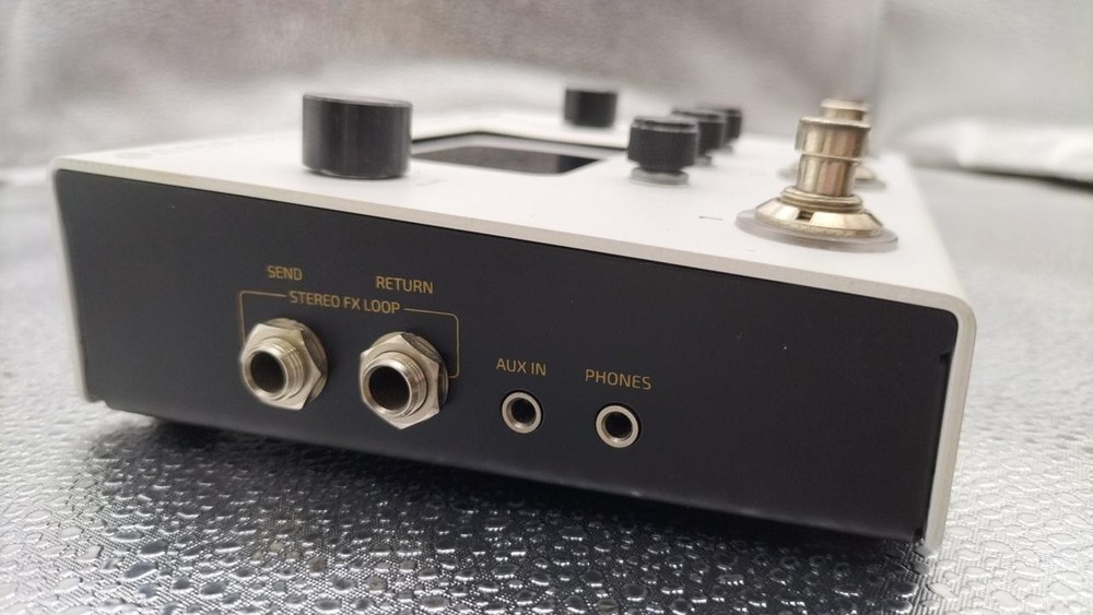 HOTONE AMPERO II STOMP MULTI-EFFECTOR 107397