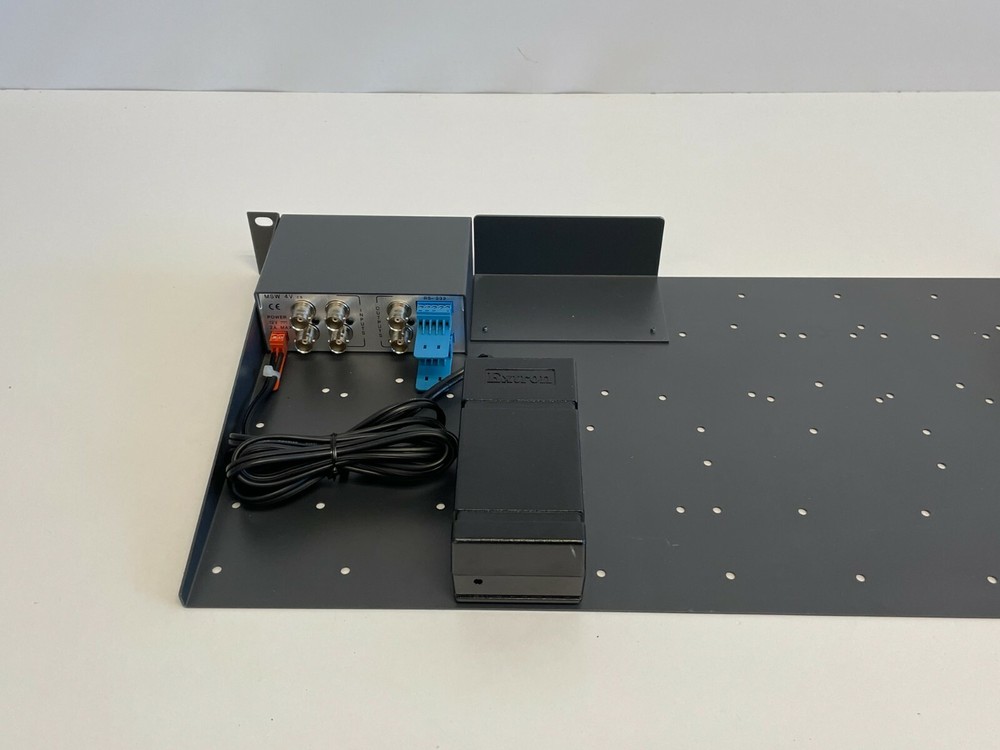 Extron MSW 4V A/V Switcher with Power Adapter Rack Mountable