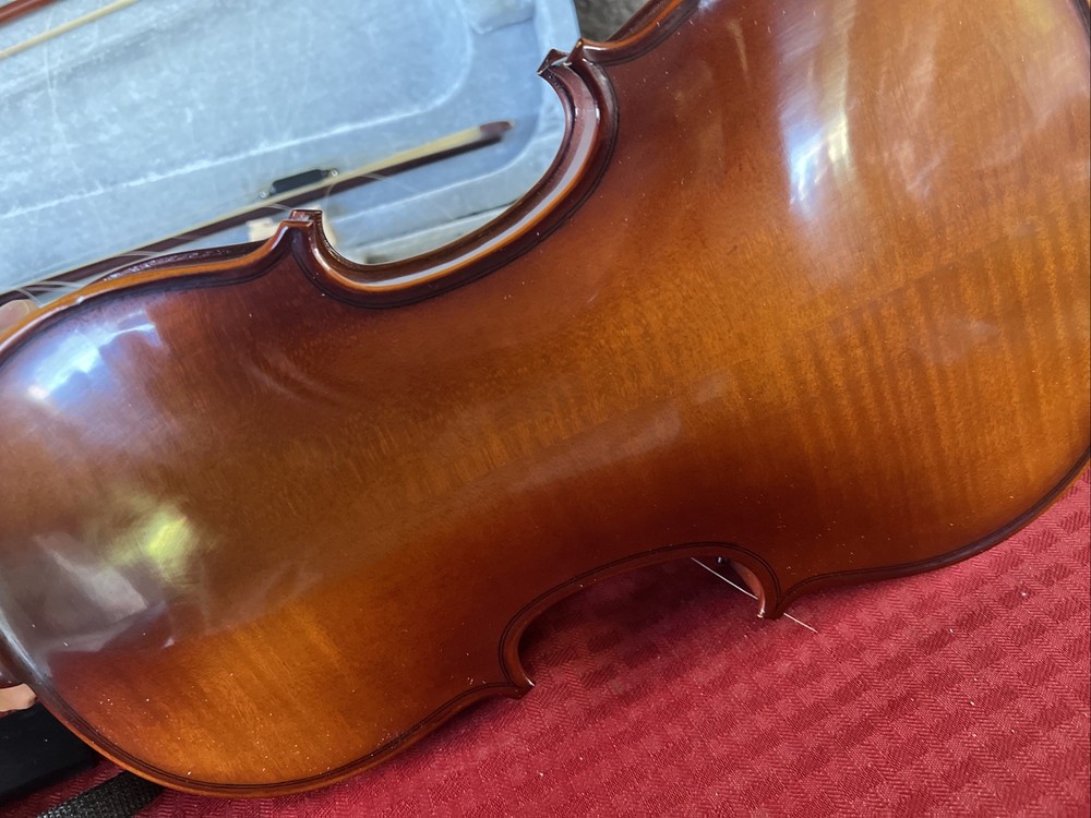 MAPLE LEAF STRINGS MLS120VN 4/4 VIOLINS - APPRENTICE COLLECTION