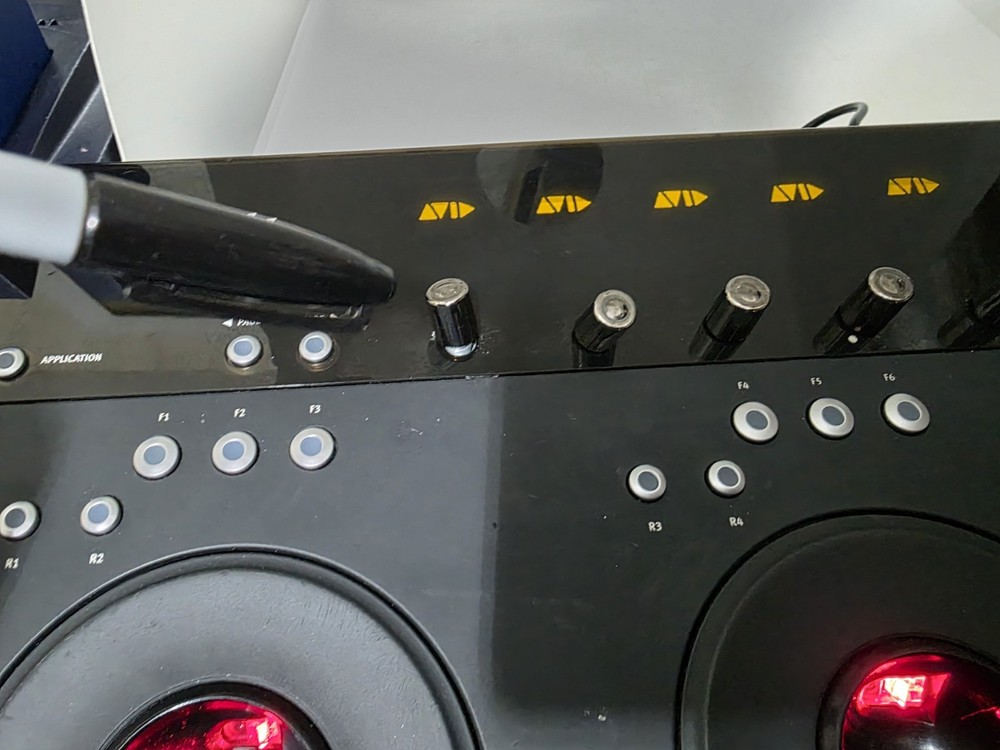 Euphonix MC Color Grading T Control Surface Video Color Controller. Description