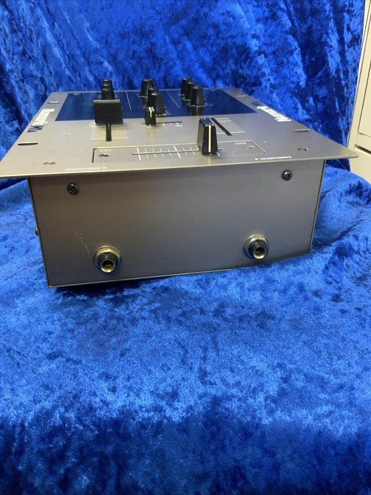 Numark M1A 2-Channel Compact Scratch DJ