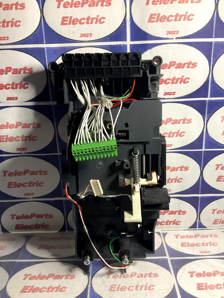 SQUARE D MASTER PACK  NW PROGRAMMER TRIP UNIT MOUNTING BRACKET (Stock Y021)