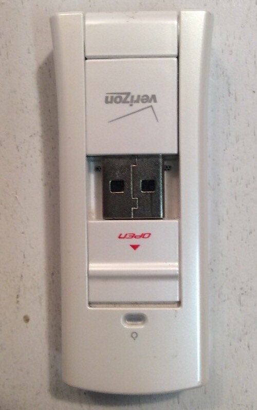 Verizon Qualcomm Pantech 3G CDMA USB MODEM PN UM175VW ElectronicsRecycled
