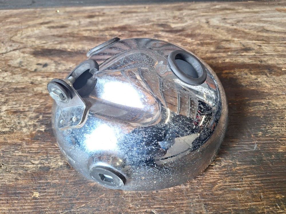 Suzuki GS 500 E - Headlamp Front Headlight Surround Shell Housing