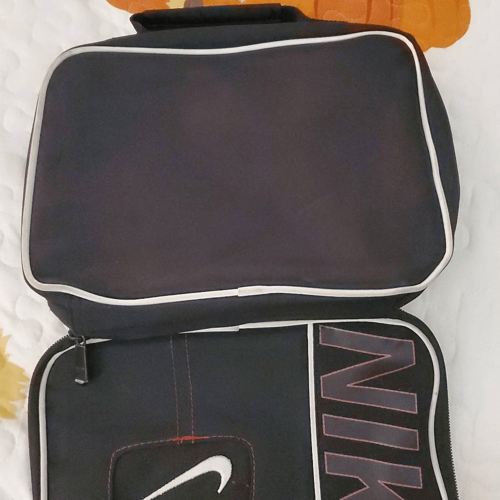 NIKE PRE- OWNED LUNCH BOX