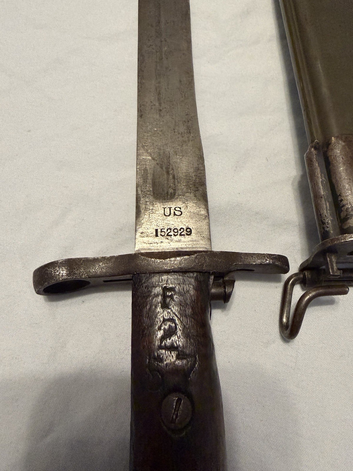 Original WWI WW1 US 1906 Springfield Armory Bayonet & Scabbard
