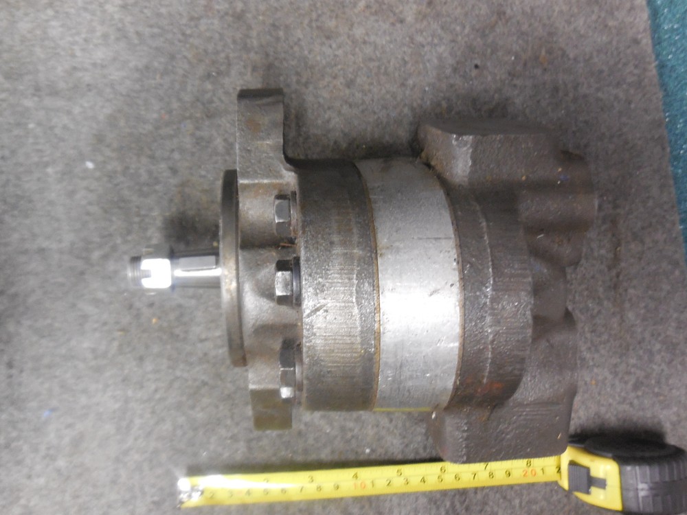 Rexroth 423018 Hydraulic Pump