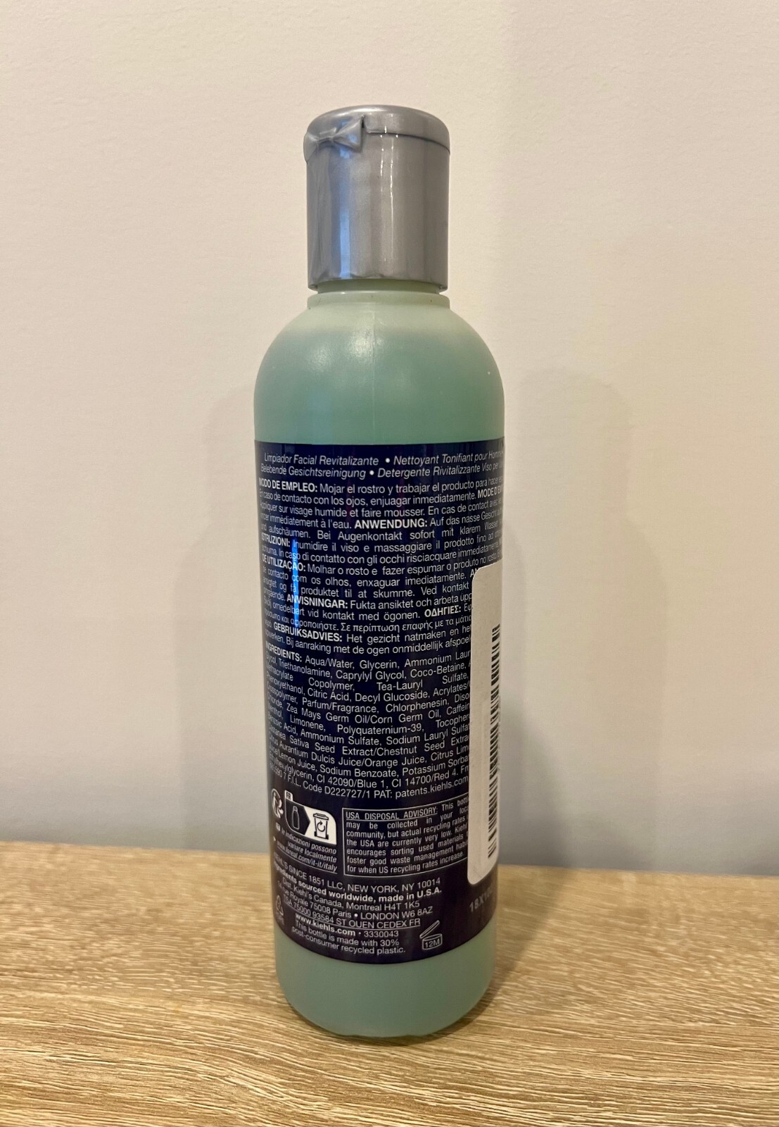 Kiehl's Facial Fuel Invigorating Face Wash Gel Cleanser For Men 8.4oz/250ml