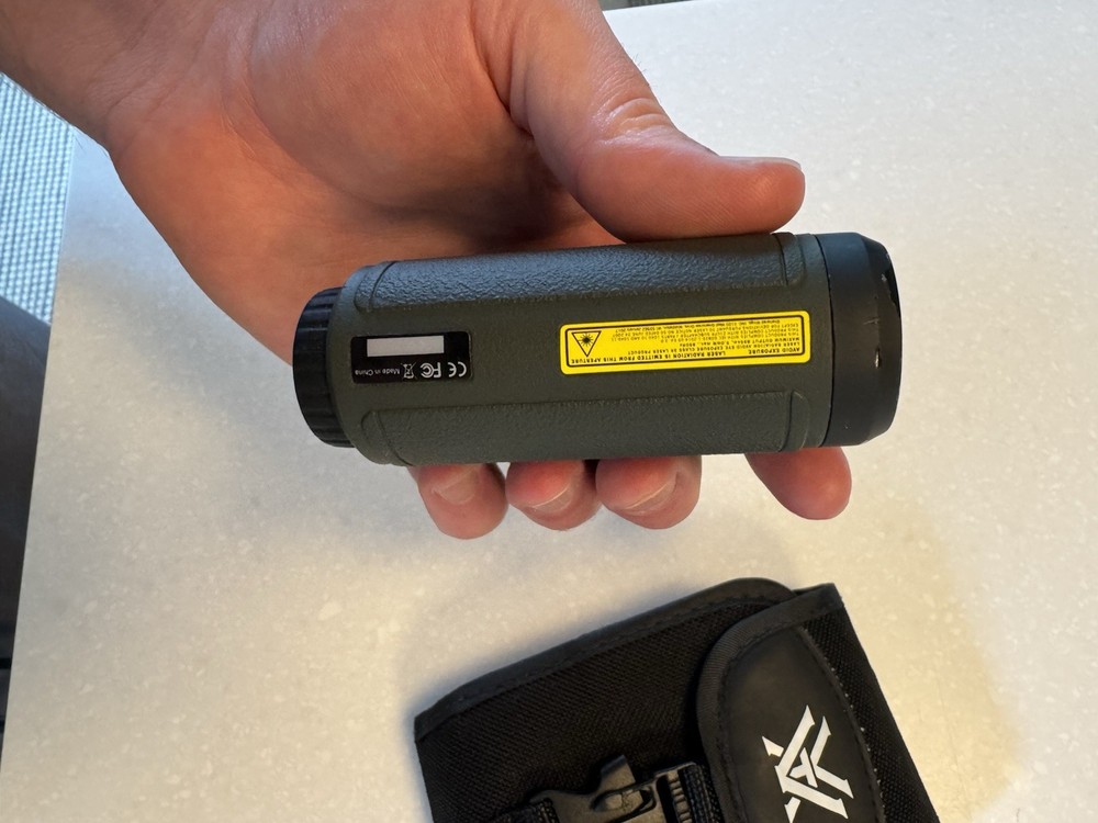 Vortex Impact 850 Rangefinder W/ Case
