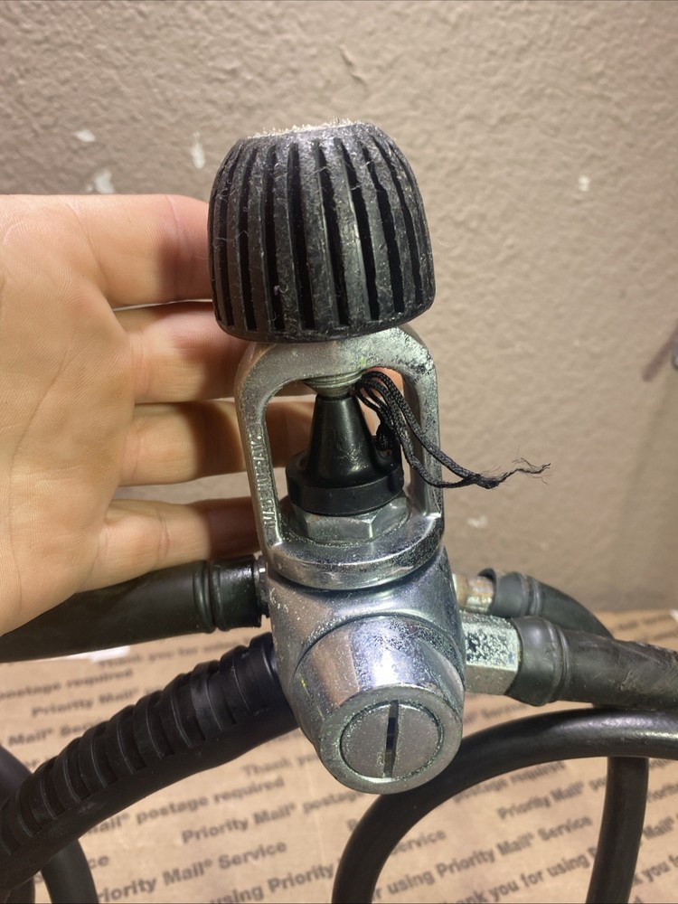 Oceanic Datamax Sport Puck Scuba Dive Computer (Untested)