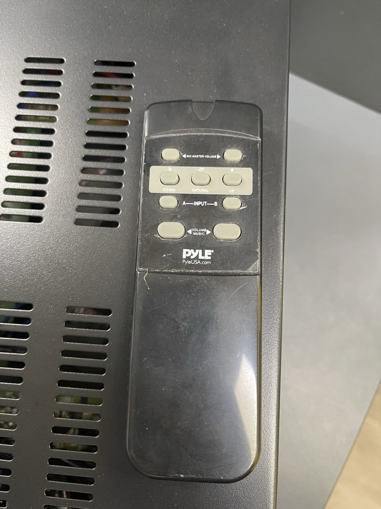 Pyle PMXAKB1000 Karaoke Mixing Stereo Amplifier