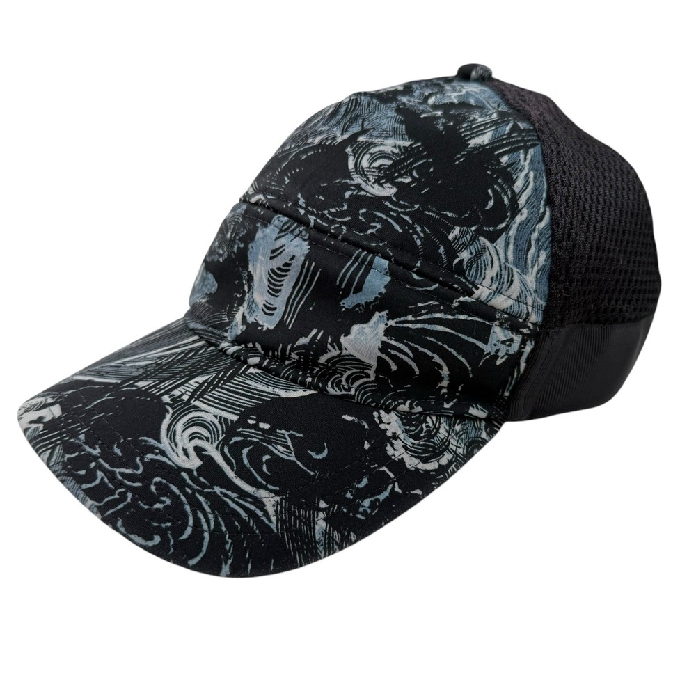 Lululemon Dash & Splash Cap II Womens Adjustable Snapback Mesh Hat