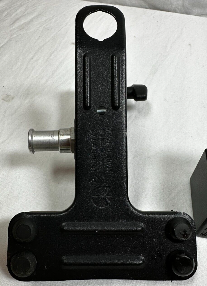 MANFROTTO 035 SUPER CLAMP w/ #175 spring clamp