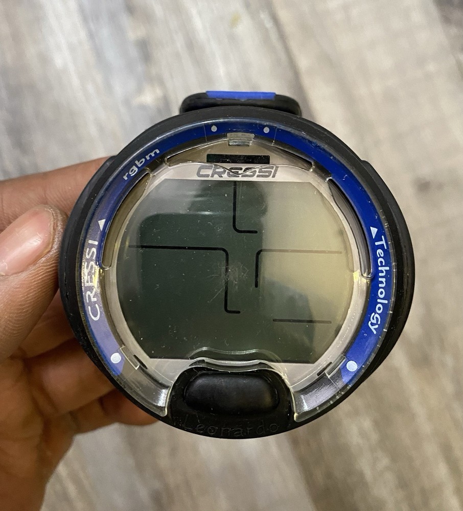 Cressi Leonardo Dive Computer Watch Scuba Diving Wrist Computer
