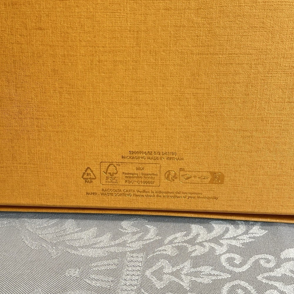 Authentic LOUIS VUITTON Large Empty Gift Bag & Medium Box Empty Packaging