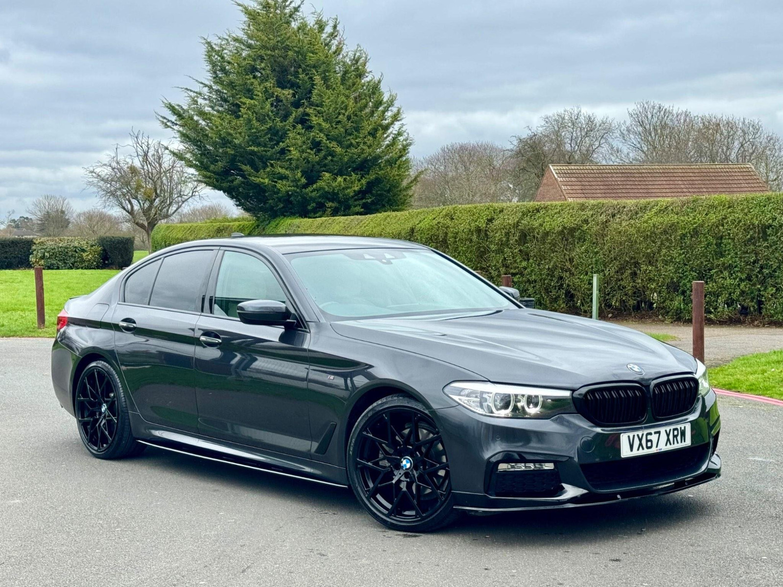 BMW G30 G31 5 SERIES GLOSS BLACK FRONT LIP DIFFUSER SPOILER M PERFORMANCE KIT